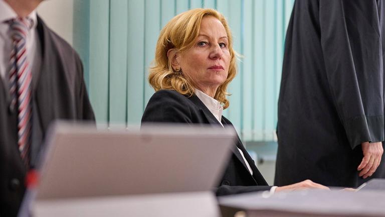Die frühere RBB-Intendantin Patricia Schlesinger am 15.01.2025 im Verhandllungssaal über eine Zivilklage gegen den Sender im Landgericht Berlin.