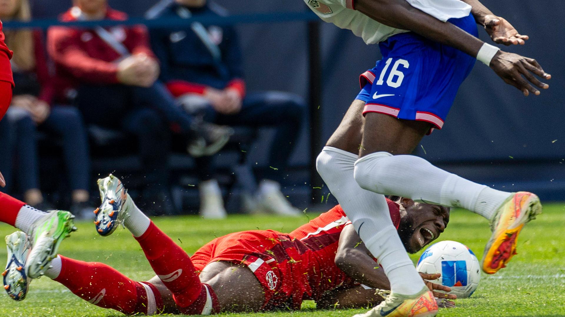 Patrick Agyemang und Alphonso Davies