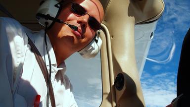 Patrick Huber im Cockpit.