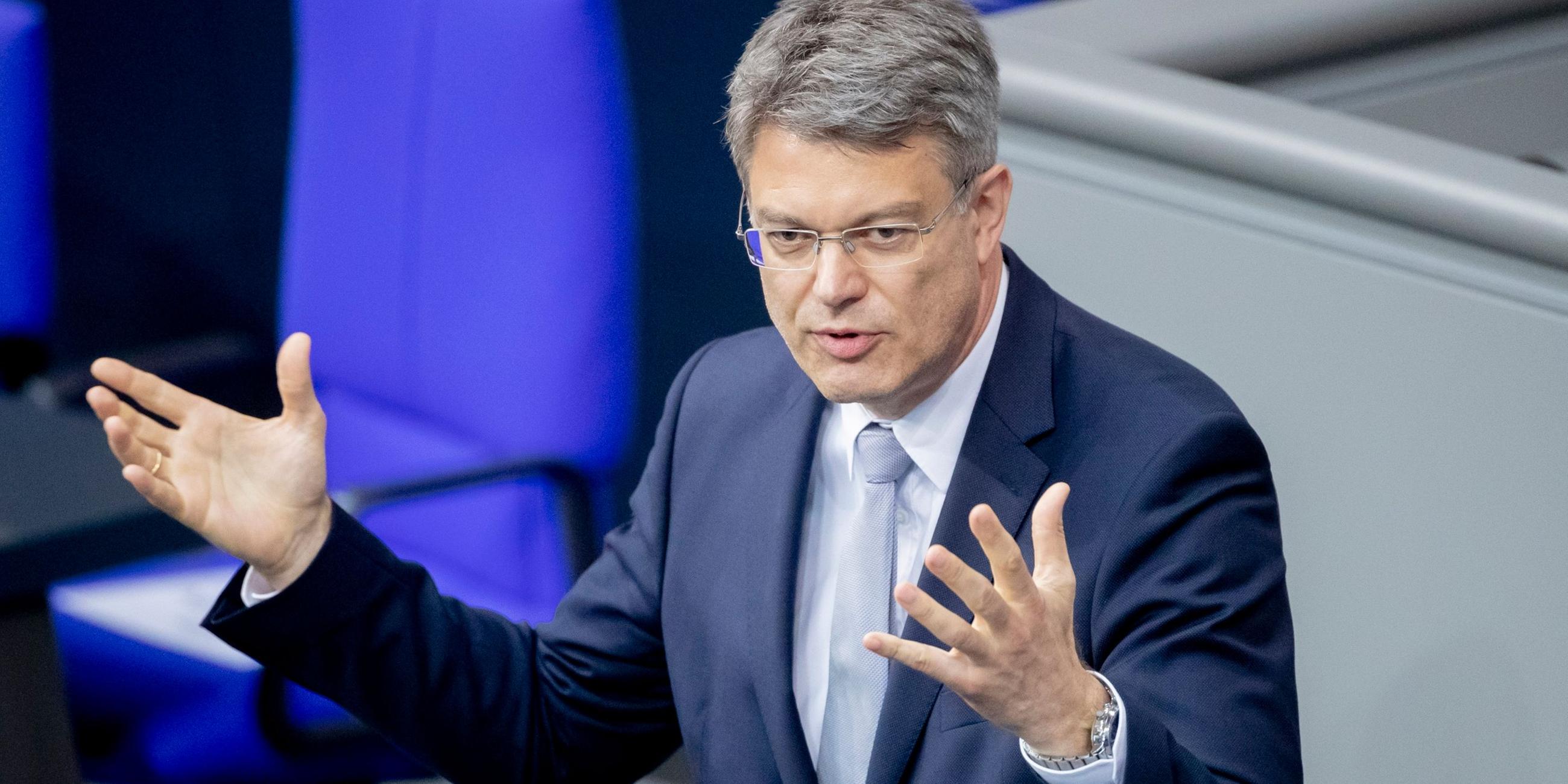 Patrick Schnieder (CDU) bei einer Debatte über Lobbyismus. Archiv