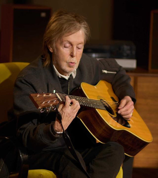 Paul McCartney kündigt am 06.05.2026, bei einem besonderen Fan-Event in den Abbey Road Studios in London, Großbritannien, sein allererstes Duett mit Ringo Starr an. 