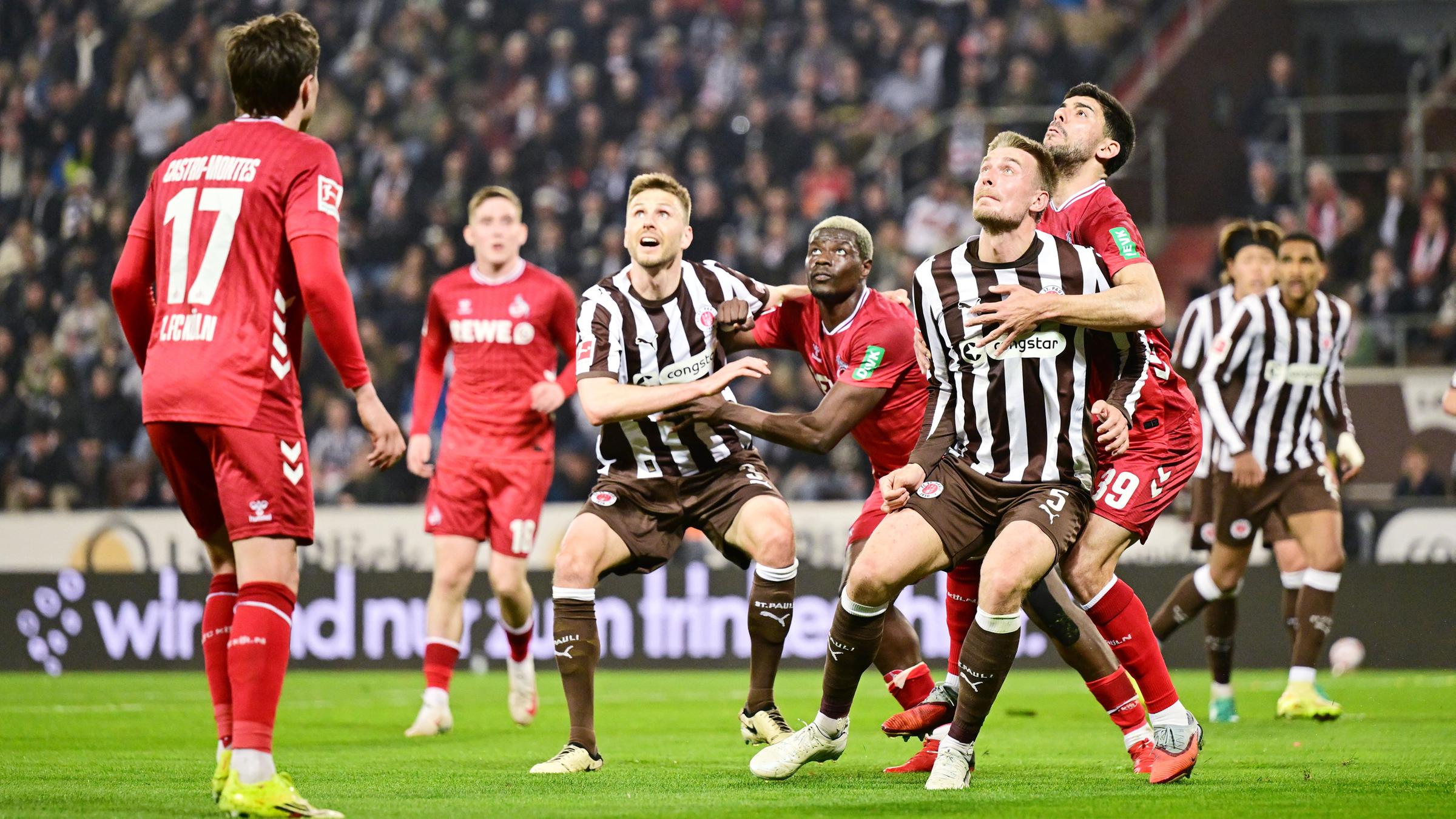 Bundesliga-Duell St. Pauli gegen Köln