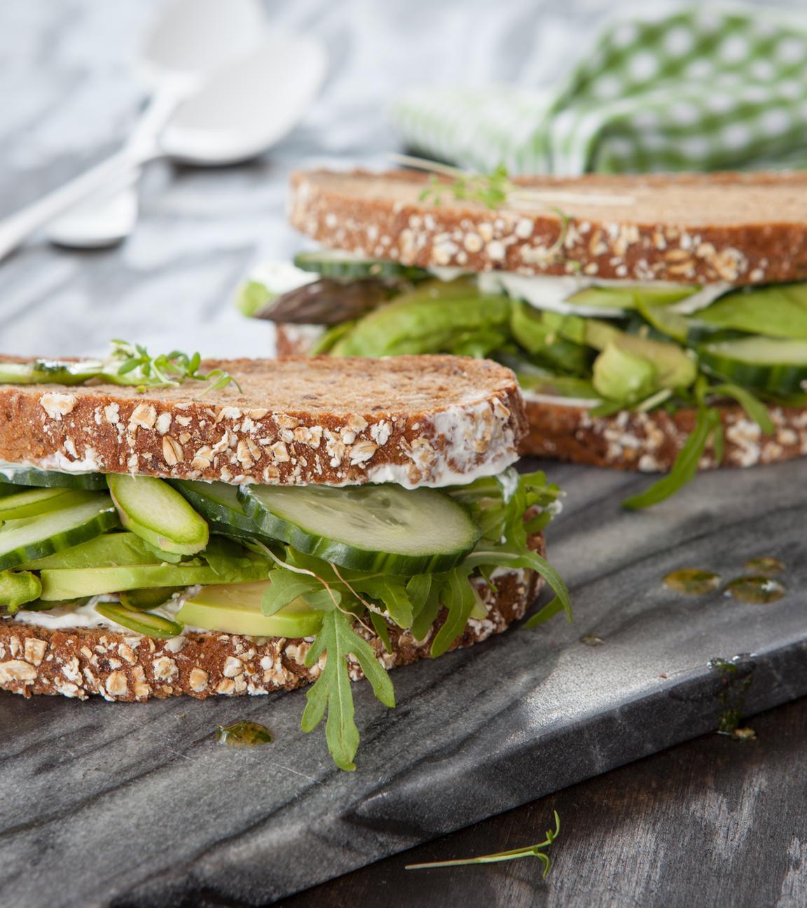 Vollkornbrot mit Avocado