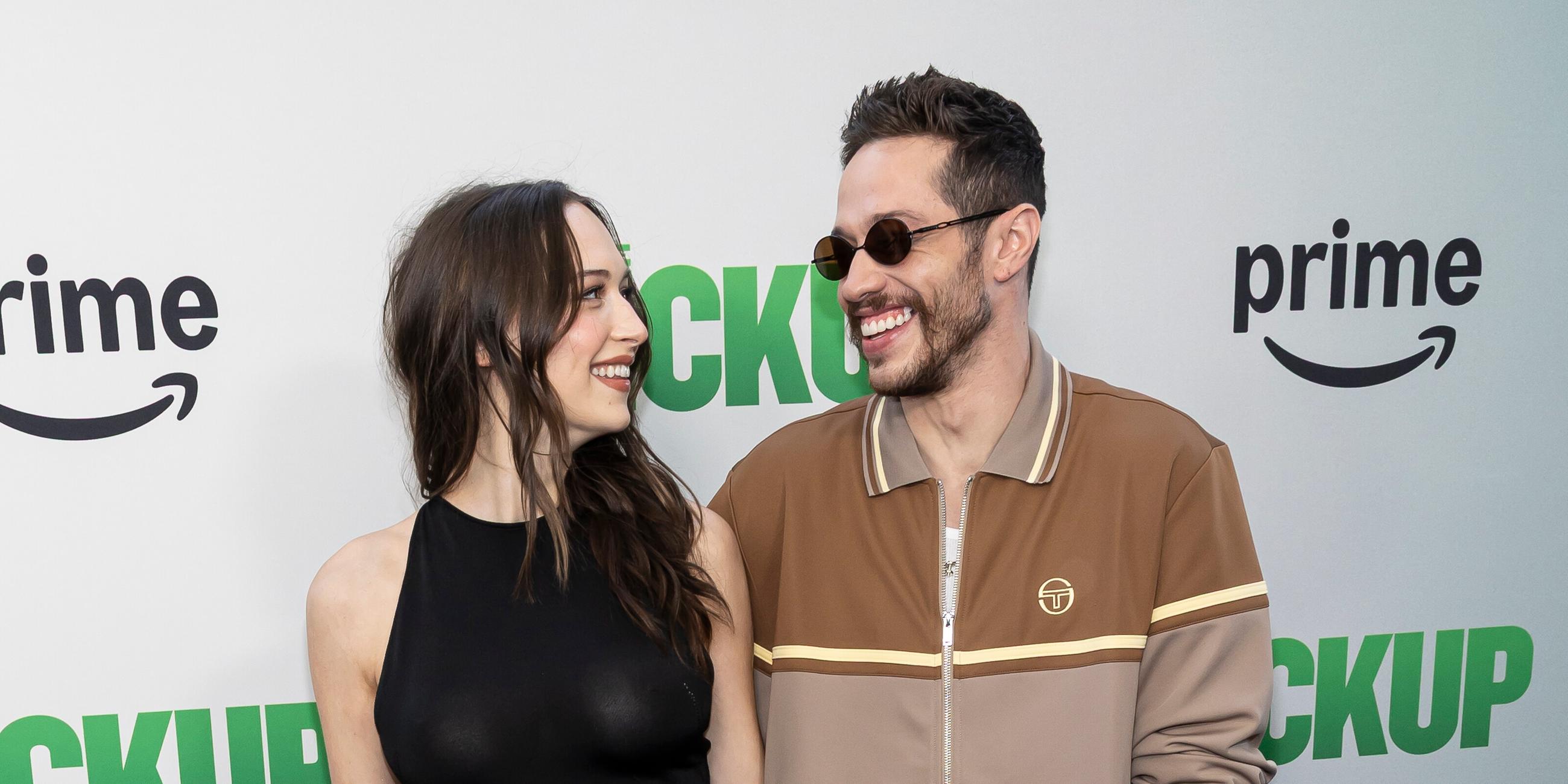 Eddie Murphy posiert mit Pete Davidson