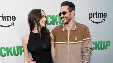 Eddie Murphy posiert mit Pete Davidson