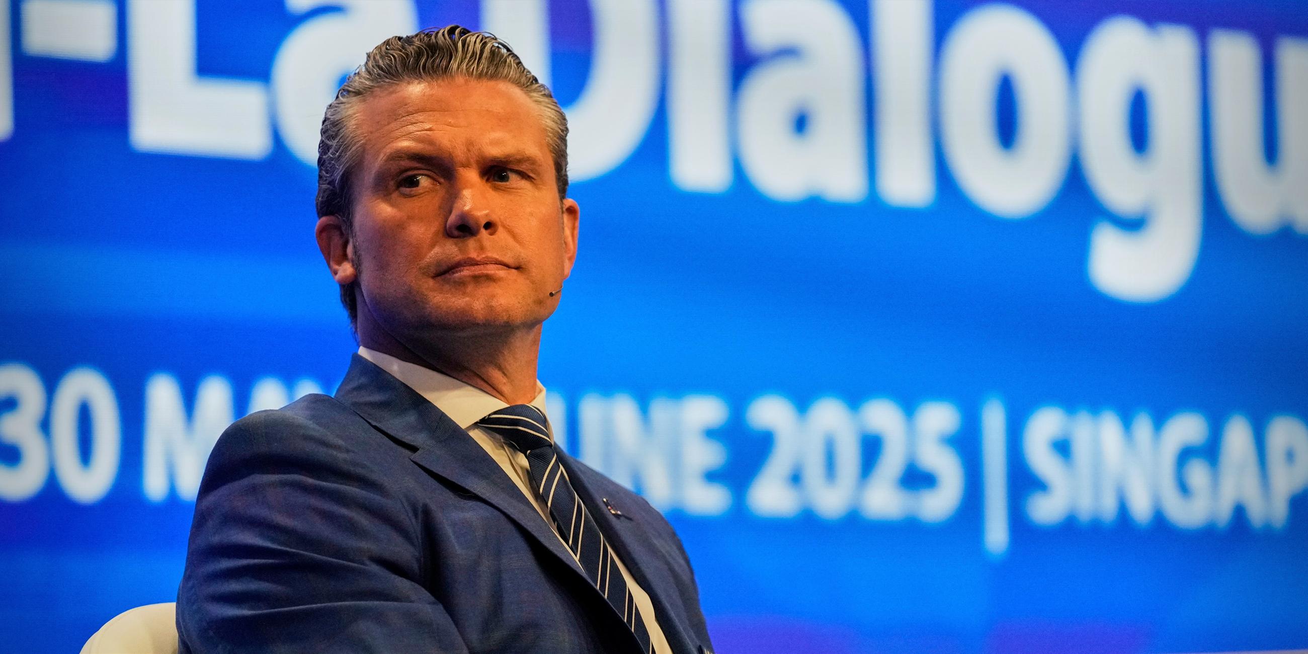 U.S. Verteidigungsminister Pete Hegseth auf dem Shangri-La Dialog Gipfel in Singapur am 31.05.2025.