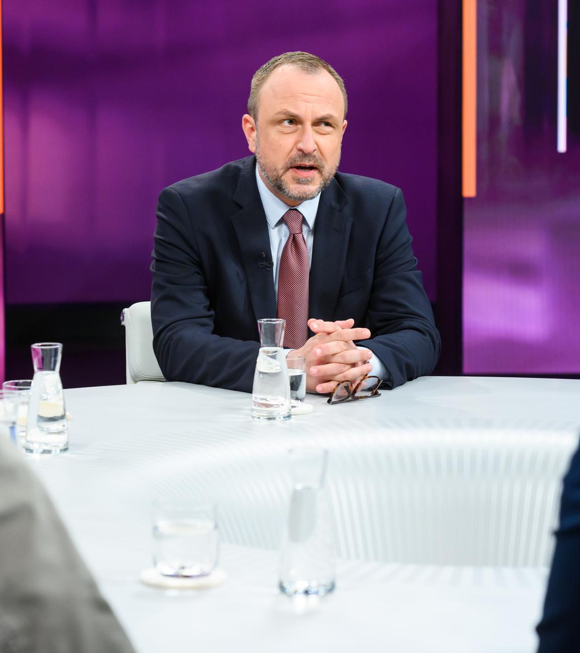 Peter Neumann bei Maybrit Illner
