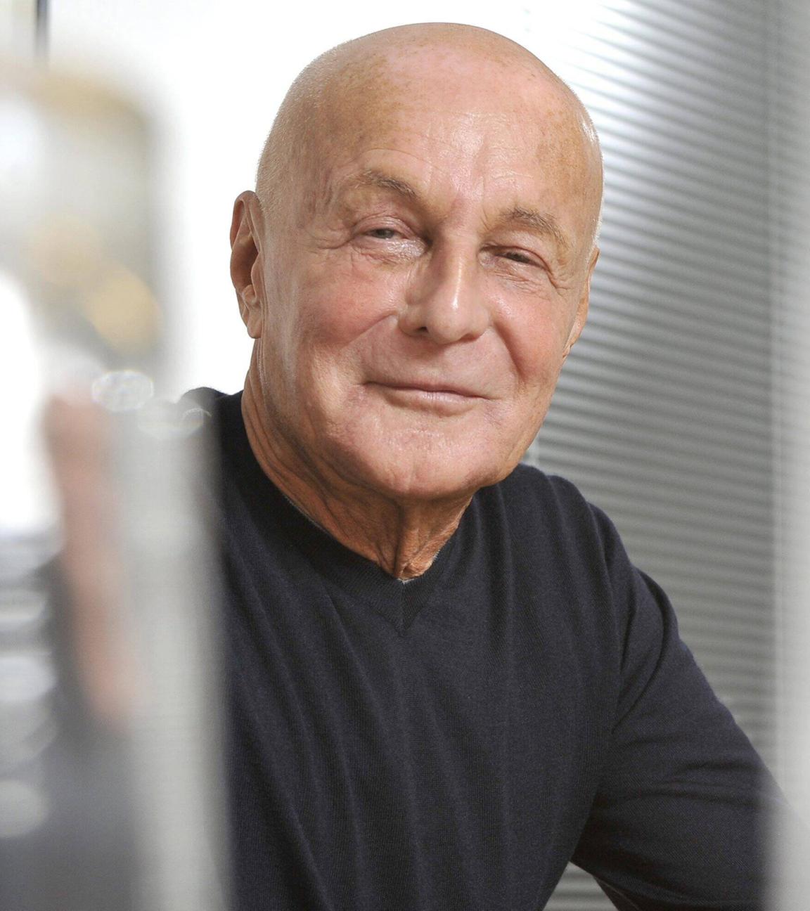 Designer Peter Schmidt