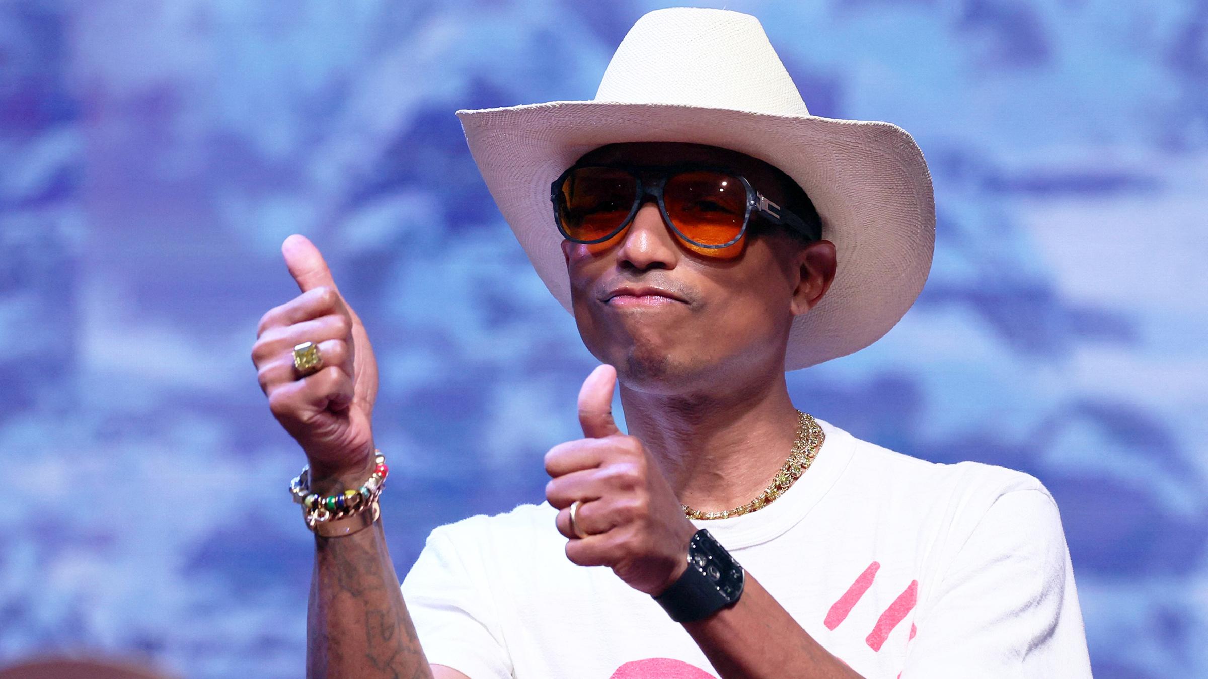 Pharell Williams mit einem Cowboyhut.