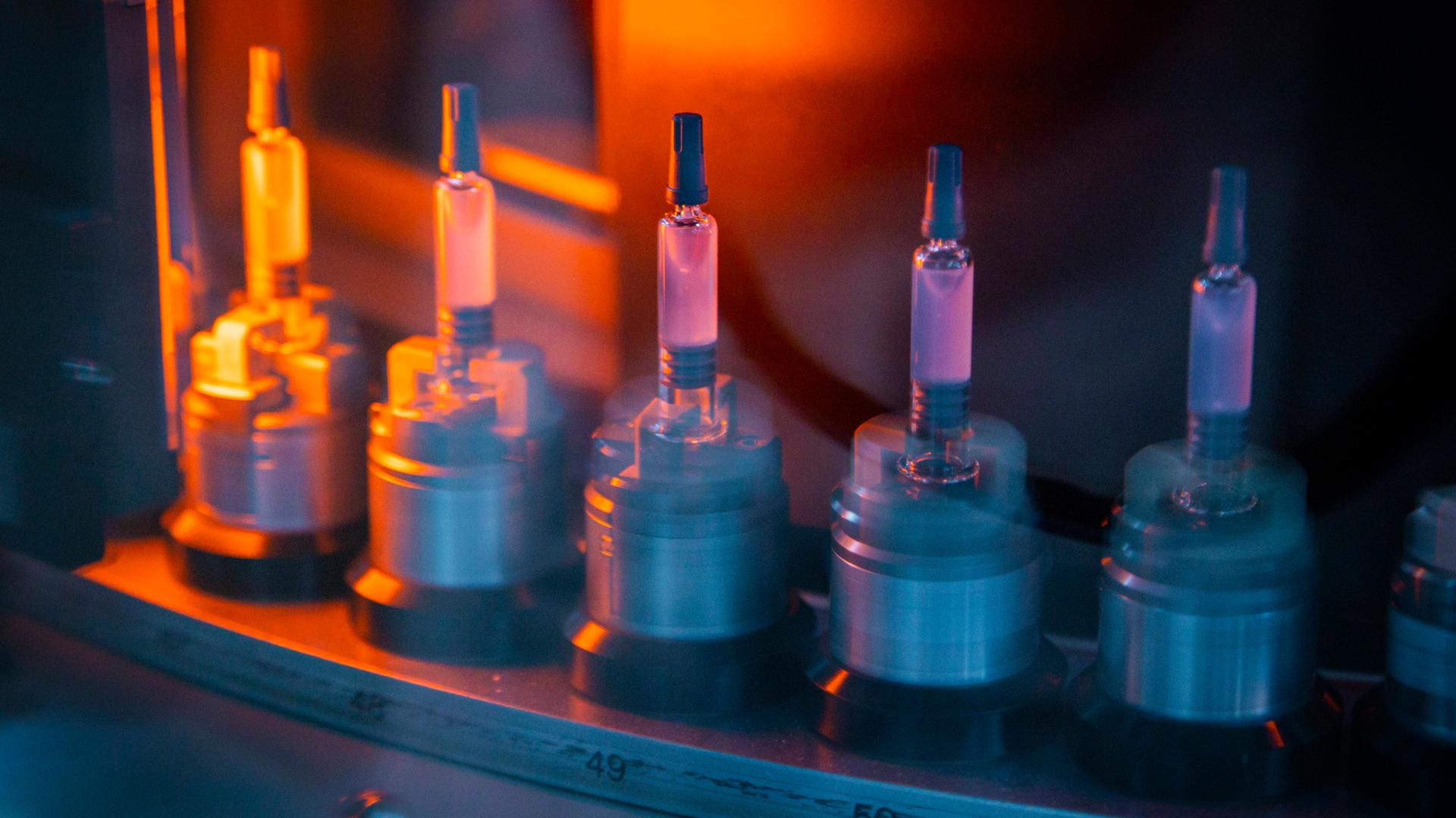 Die Chemie- und Pharmaindustrie leidet unter multiplen Krisen.