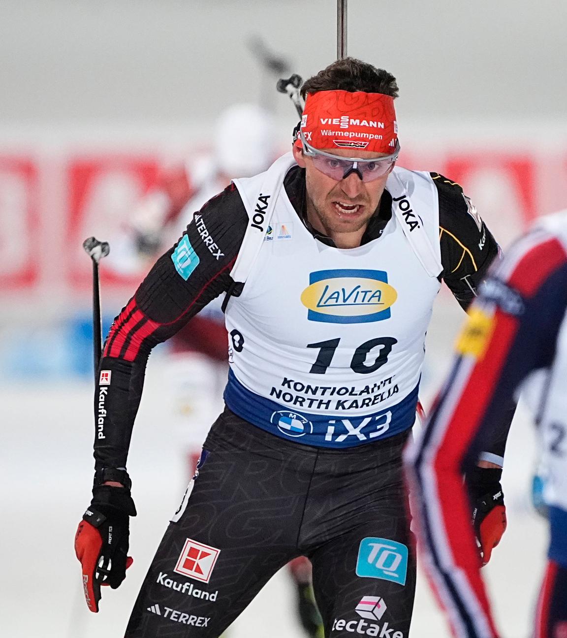 Philipp Nawrath nimmt am 8. März 2026 am IBU Biathlon-Weltcup-Massenstartrennen Finnland teil.