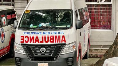Symbolbild: Ein Krankenwagen ist vor einem Hospital in Manila zu sehen. 