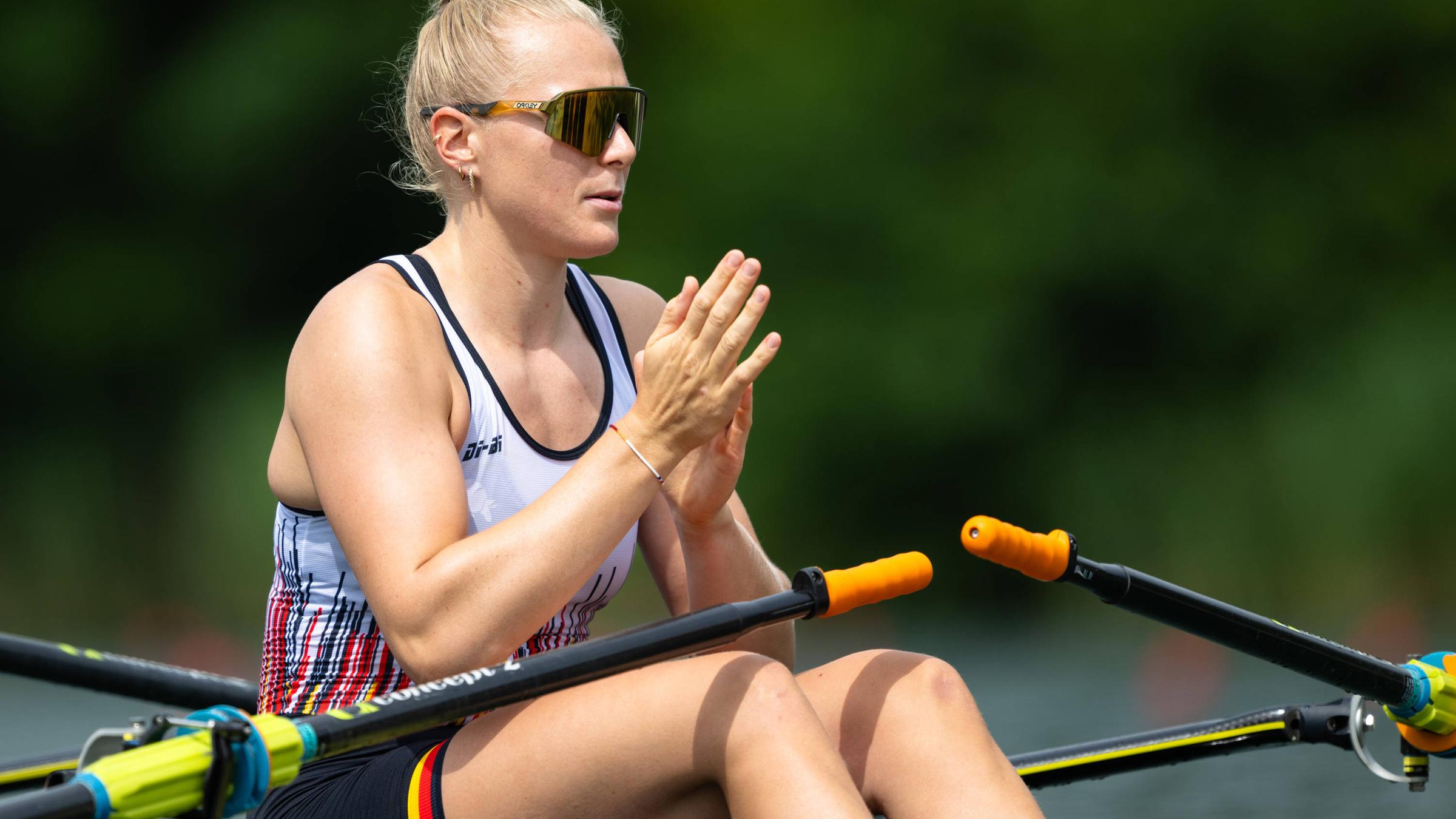 Regatta auf dem Rotsee in Luzern: Pia Greiten sitzt im deutschen Doppelvierer