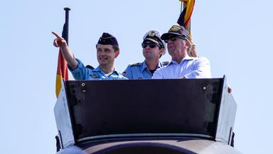 Verteidigungsminister Pistorius besucht Marinestützpunkt
