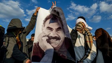 PKK-Chef Öcalan ruft Kämpfer zur Niederlegung von Waffen auf