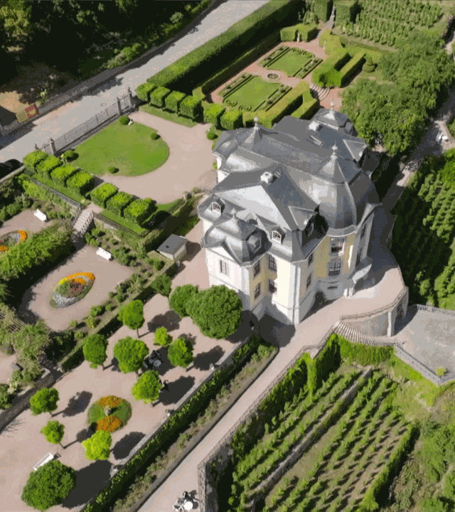 Platz im Schlossgarten: Dornburg