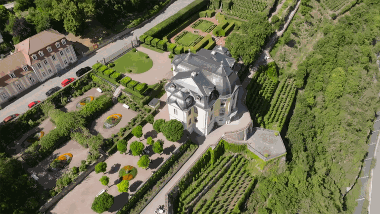Platz im Schlossgarten: Dornburg