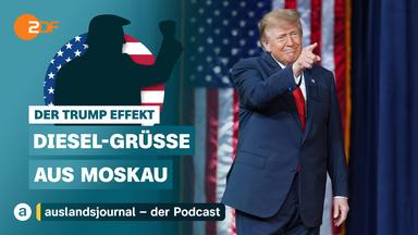 Donald Trump mit erhobener Faust als Schattenriss vor US-Flagge, darunter Schriftzug: "Der Trump Effekt - Diesel-Grüße aus Moskau, rechts davon Foto: grinsender Donald Trump mit erhobenem Zeigefinger