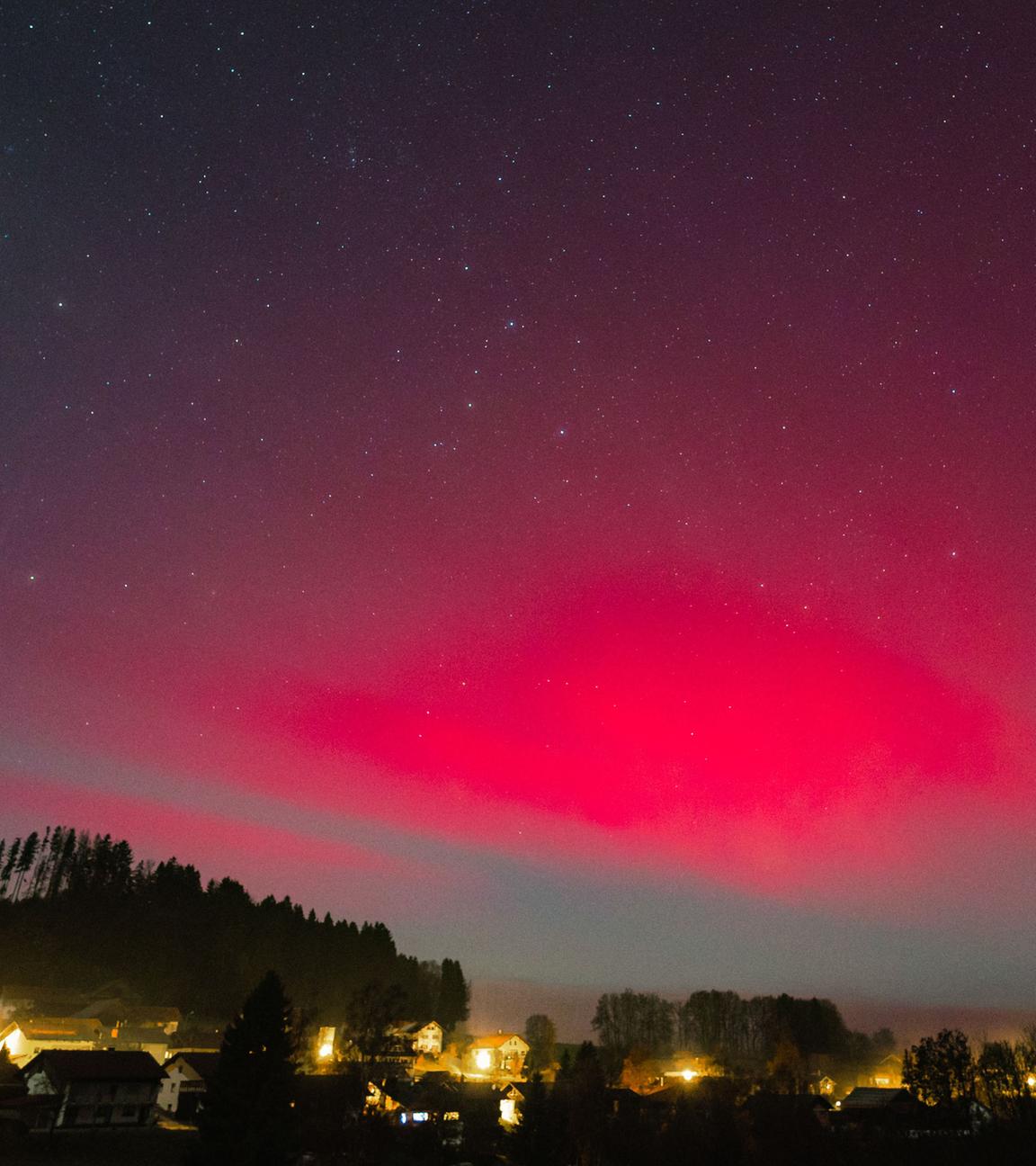 Polarlichter über Bayern, aufgenommen am 12.11.2025