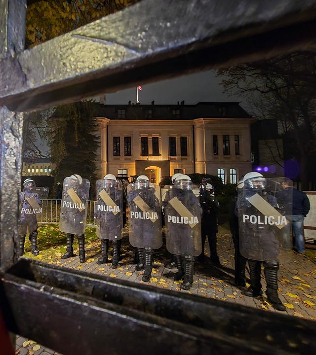 Polizei vor polnischem Verfassungsgericht