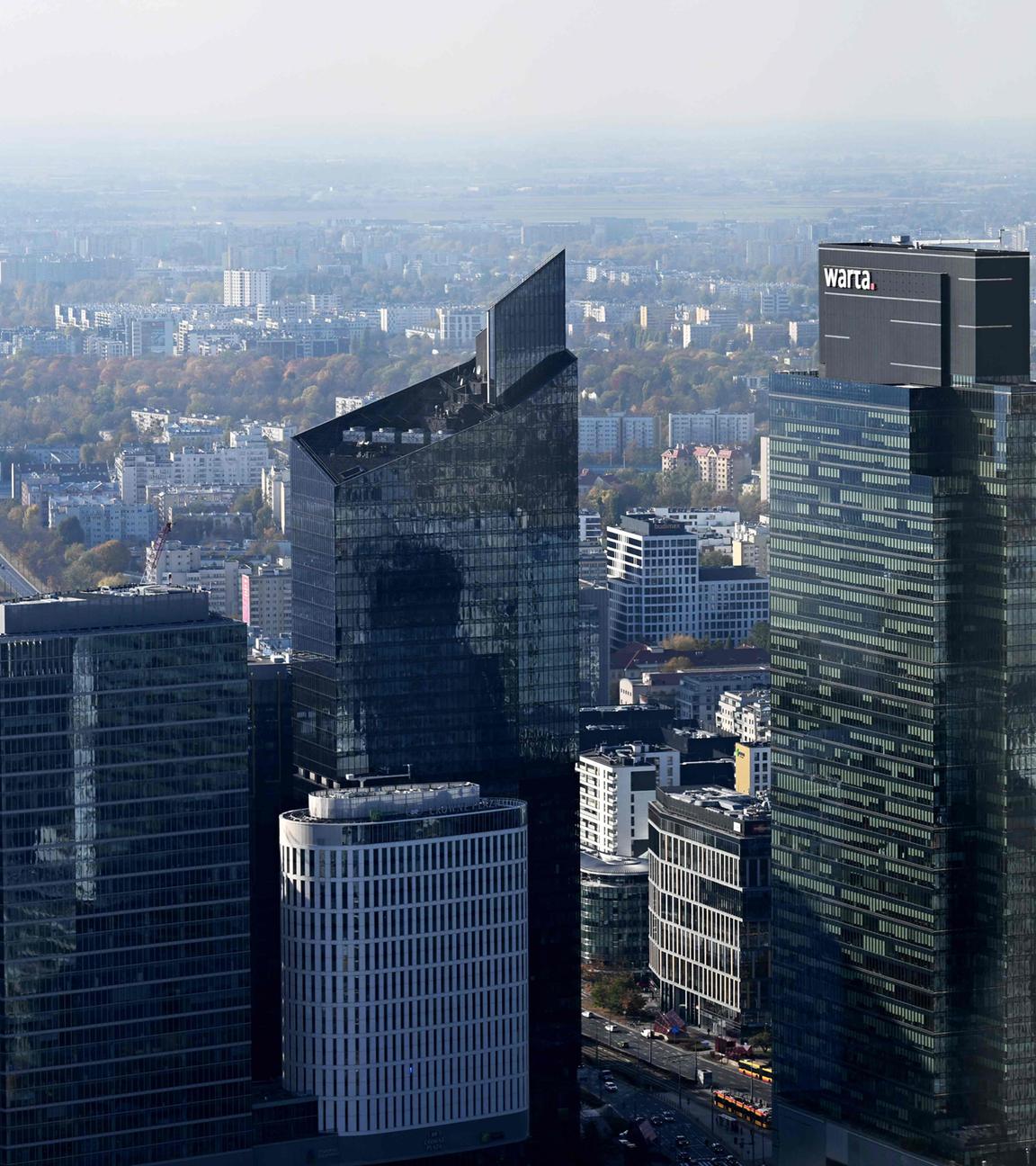 Blick auf die Skyline Warschaus.