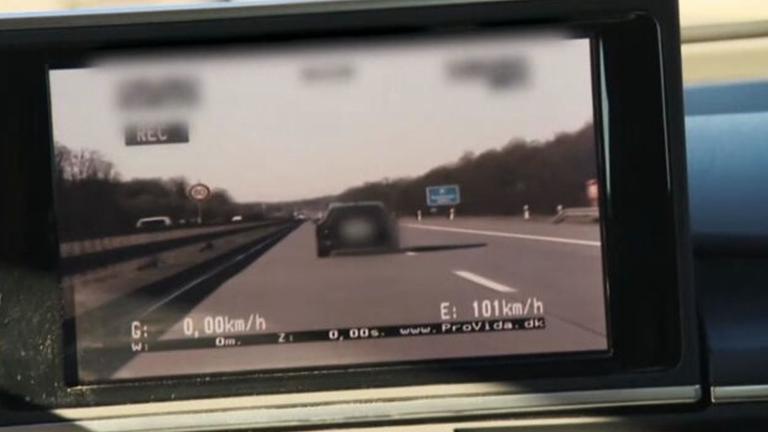 Tempokontrolle mit eingebauter Kamera und einem Messgerät, das sogenannte "Provida"-System