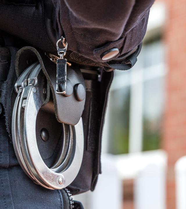 Ein Polizist in Brandenburg