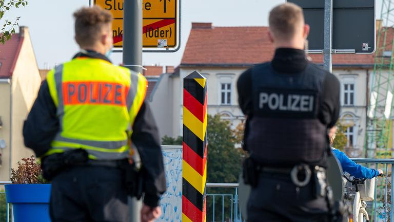 Polizei an der Grenze zu Polen