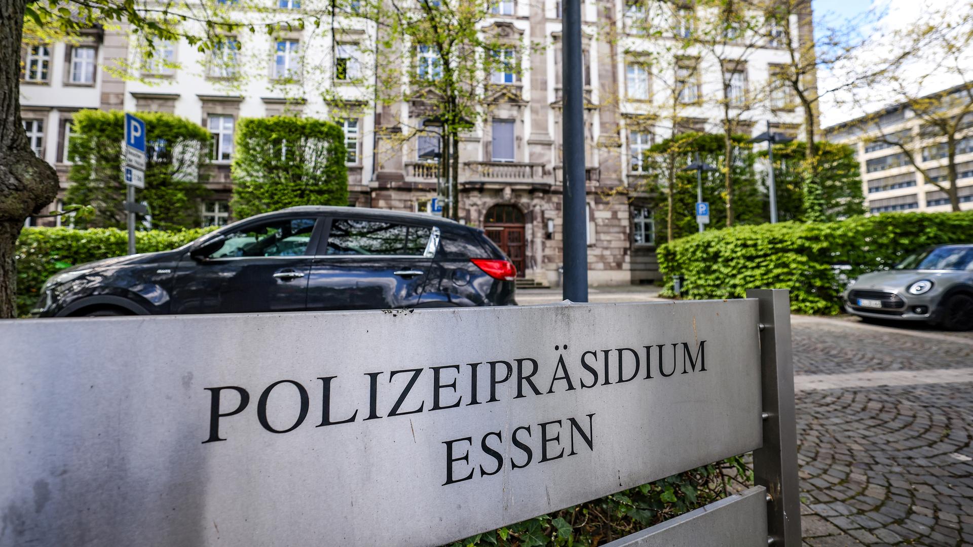 Archiv: Außenaufnahme des Polizeipräsidiums in Essen.