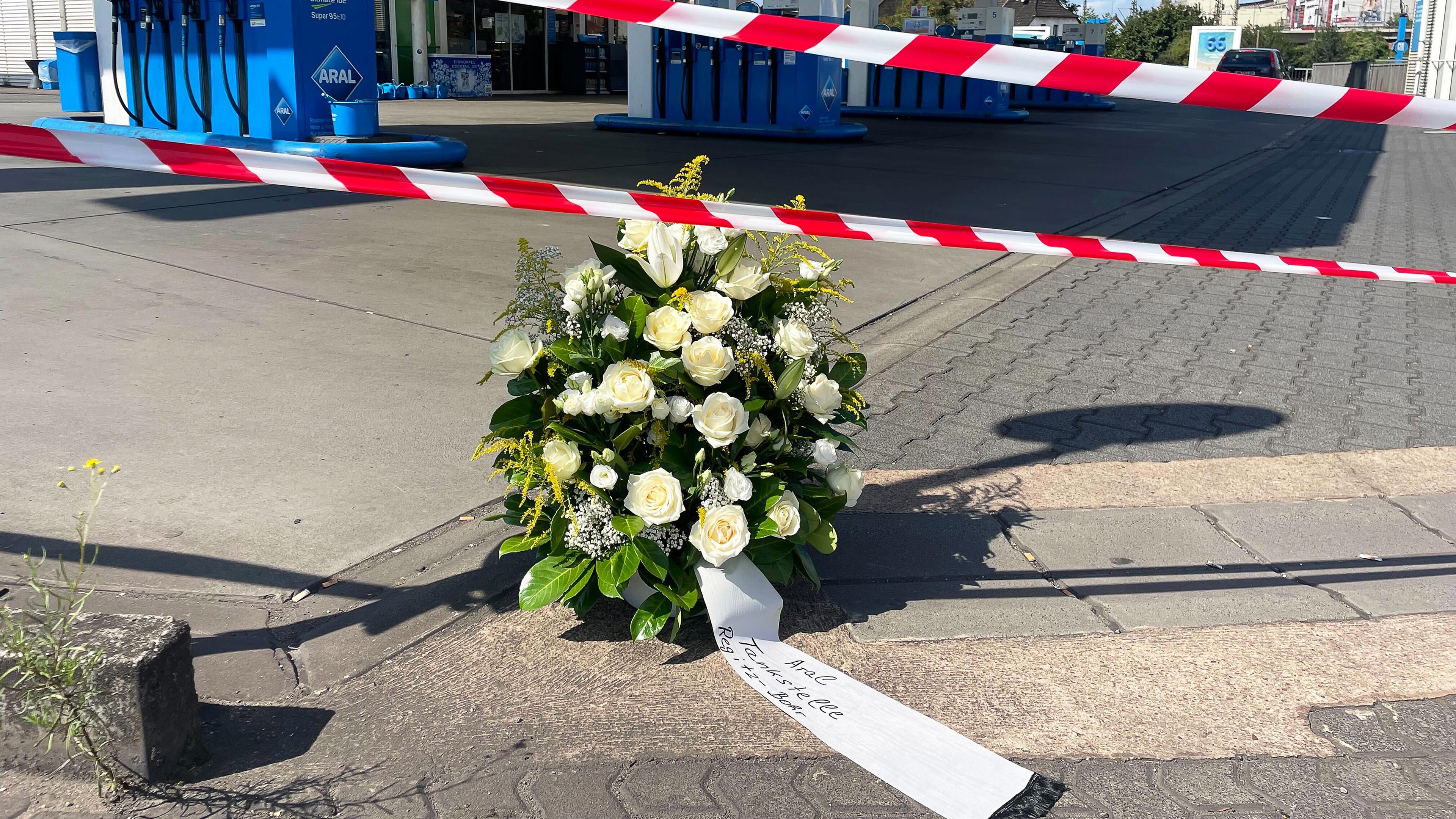 Polizist bei Tankstellen-Überfall getötet