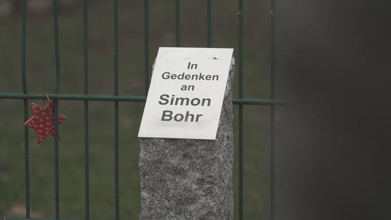 Gedenkstein an ermordeten Polizisten