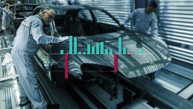 Mitarbeiter am Fließband im Porsche-Werk Leipzig.