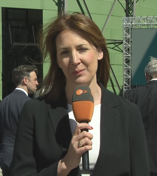 Andrea Maurer von der Pressekonferenz in Berlin