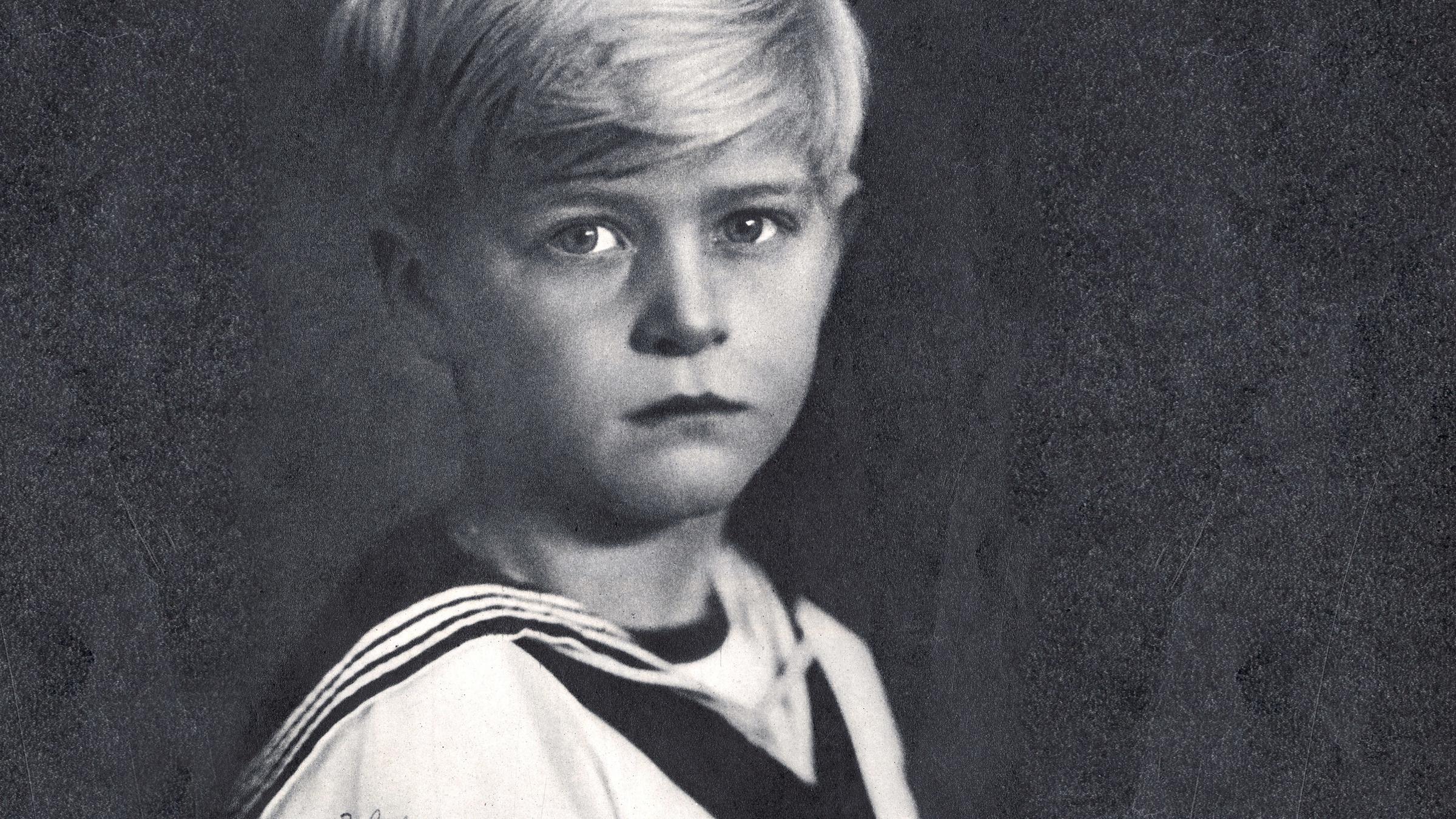 Prinz Philip - Duke of Edinburgh in 1927