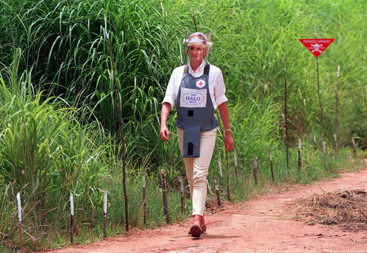 grossbritannien, diana von in angola - 1997