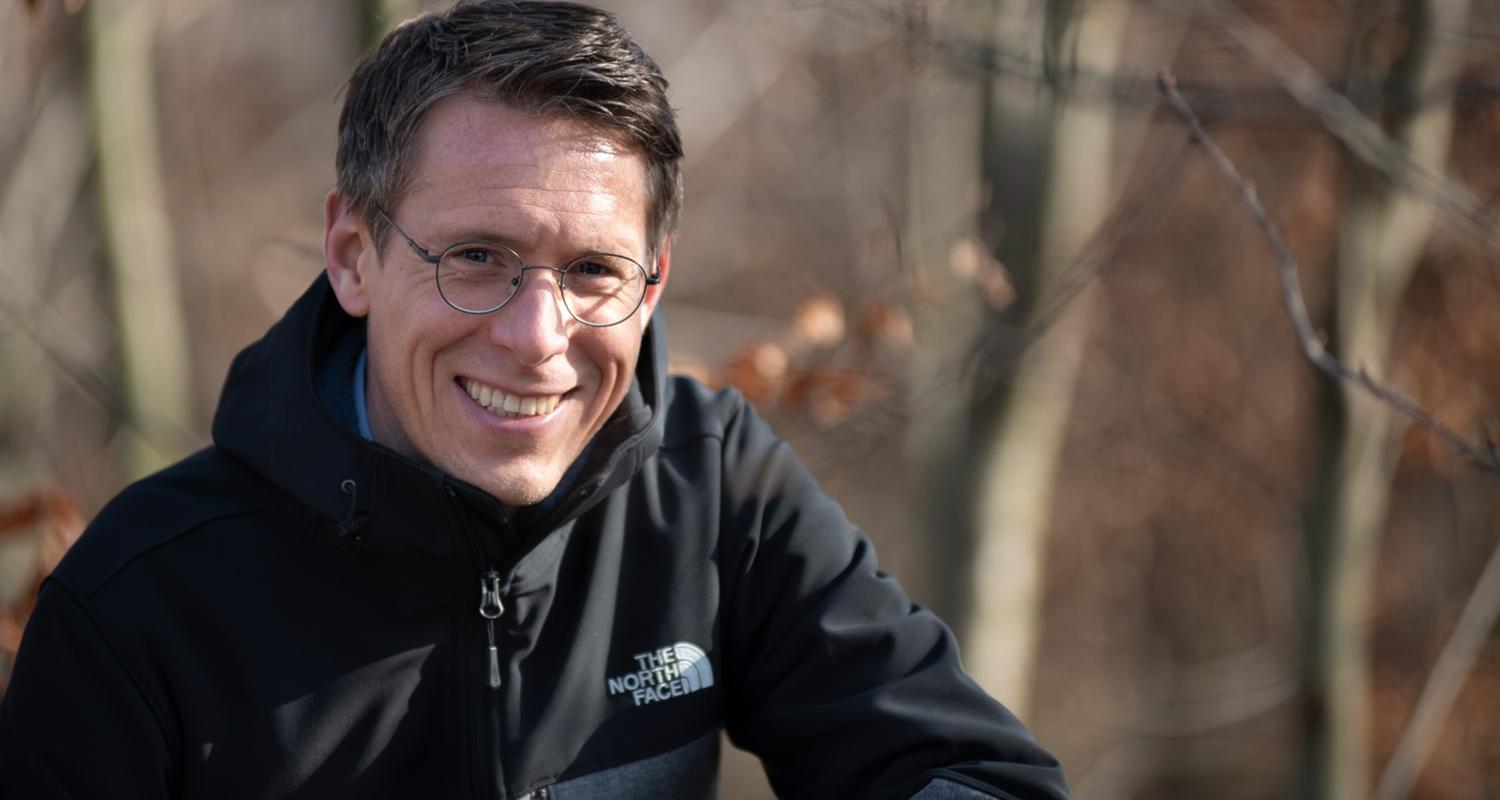 Prof. Nico Eisenhauer kennt sich mit Insekten und Würmern aus.