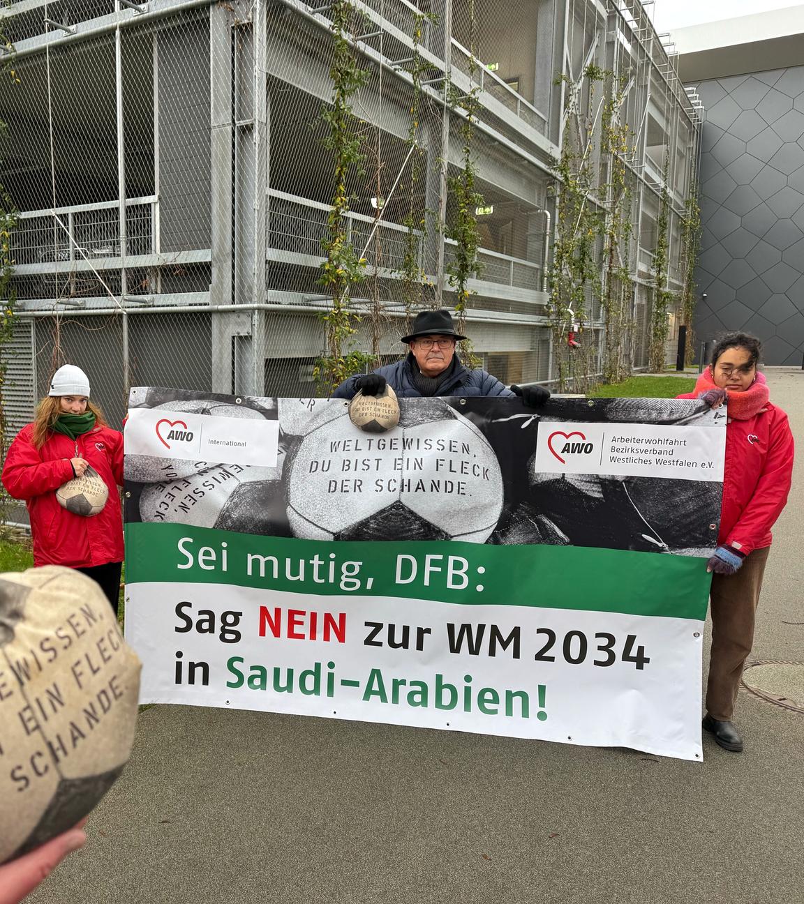 Protest gegen die WM-2034-Vergabe