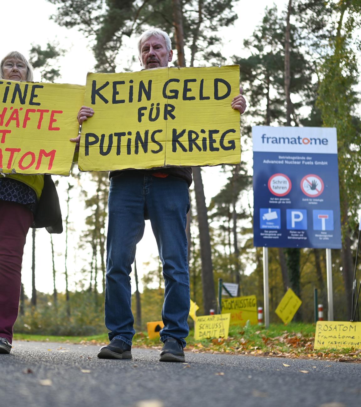 Protest vor Brennelementefabrik Lingen