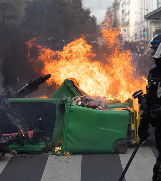 Schwere Krawalle bei Protesten in Frankreich