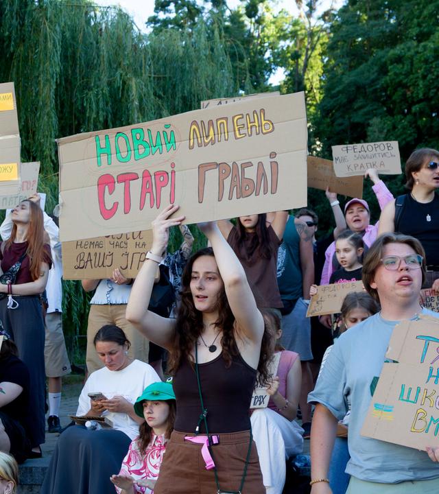 Activists protest against the dismissal of Ukrainian Defence Minister Mykhailo Fedorov in Ivana Franka Square in the evening on the second day of rallies, Kyiv, Ukraine, July 17, 2026.