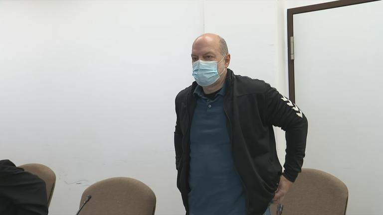 Auf dem Bild sieht man einen Schwerverbrecher