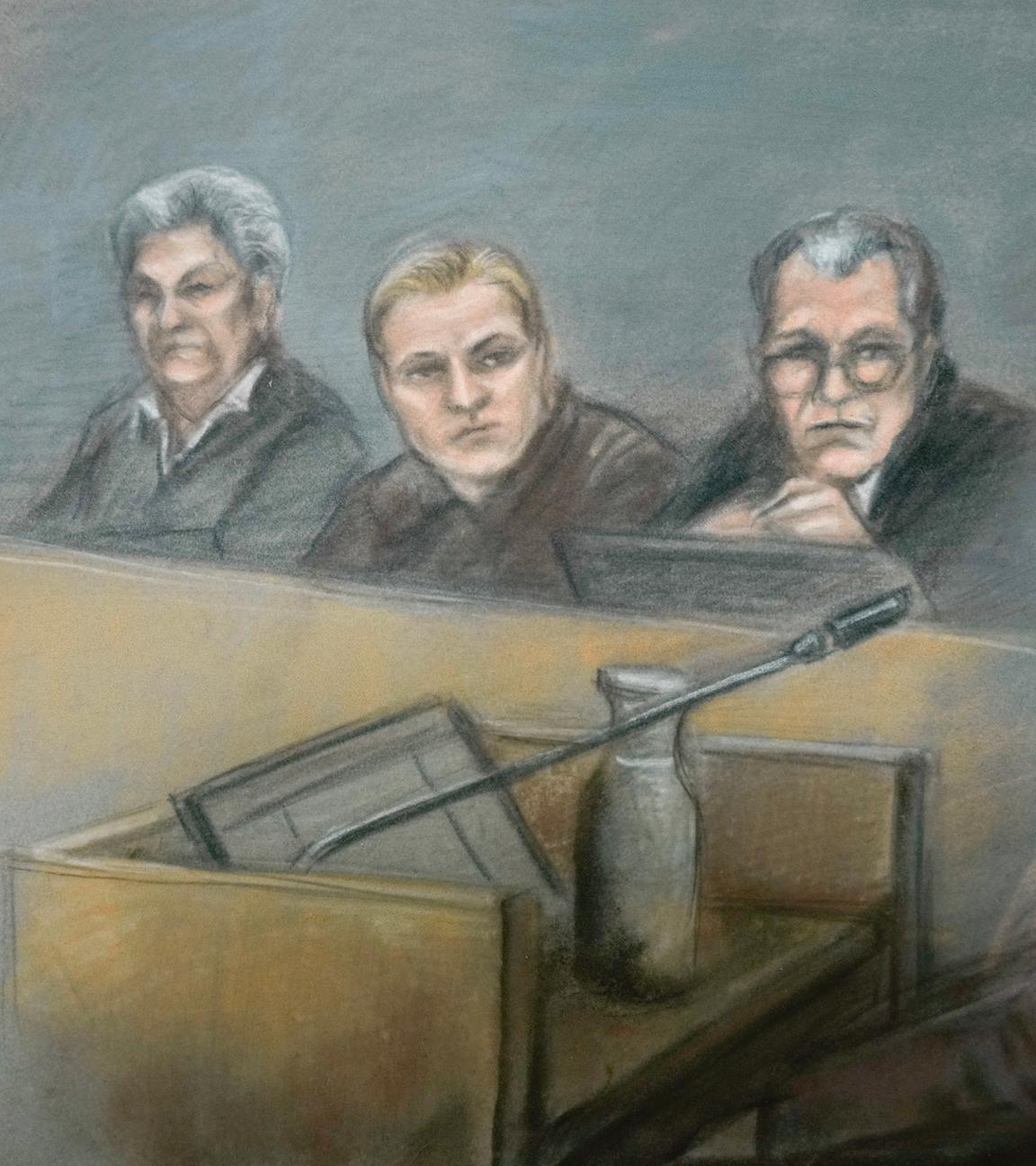 Archiv: Eine Gerichtszeichnung zeigt den Angeklagten Marius Borg Høiby (M) am dritten Tag des Prozesses gegen ihn im Osloer Bezirksgericht im Gerichtssaal mit seinen Anwälten Ellen Holager Andenæs und Petar Sekulic (r). 