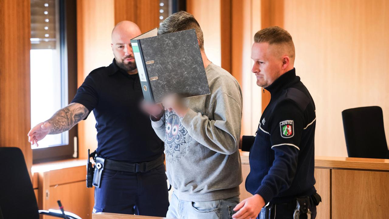 Lebenslang: Pfleger in Aachen wegen Mordserie verurteilt