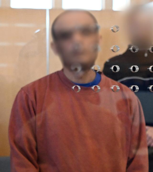 Der Angeklagte Mahmoud M. (M.) im OLG Düsseldorf am 2. März 2026.