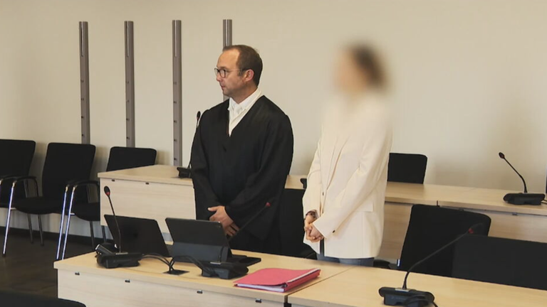 Prozessauftakt in Essen: Frau ersticht Ex-Freund