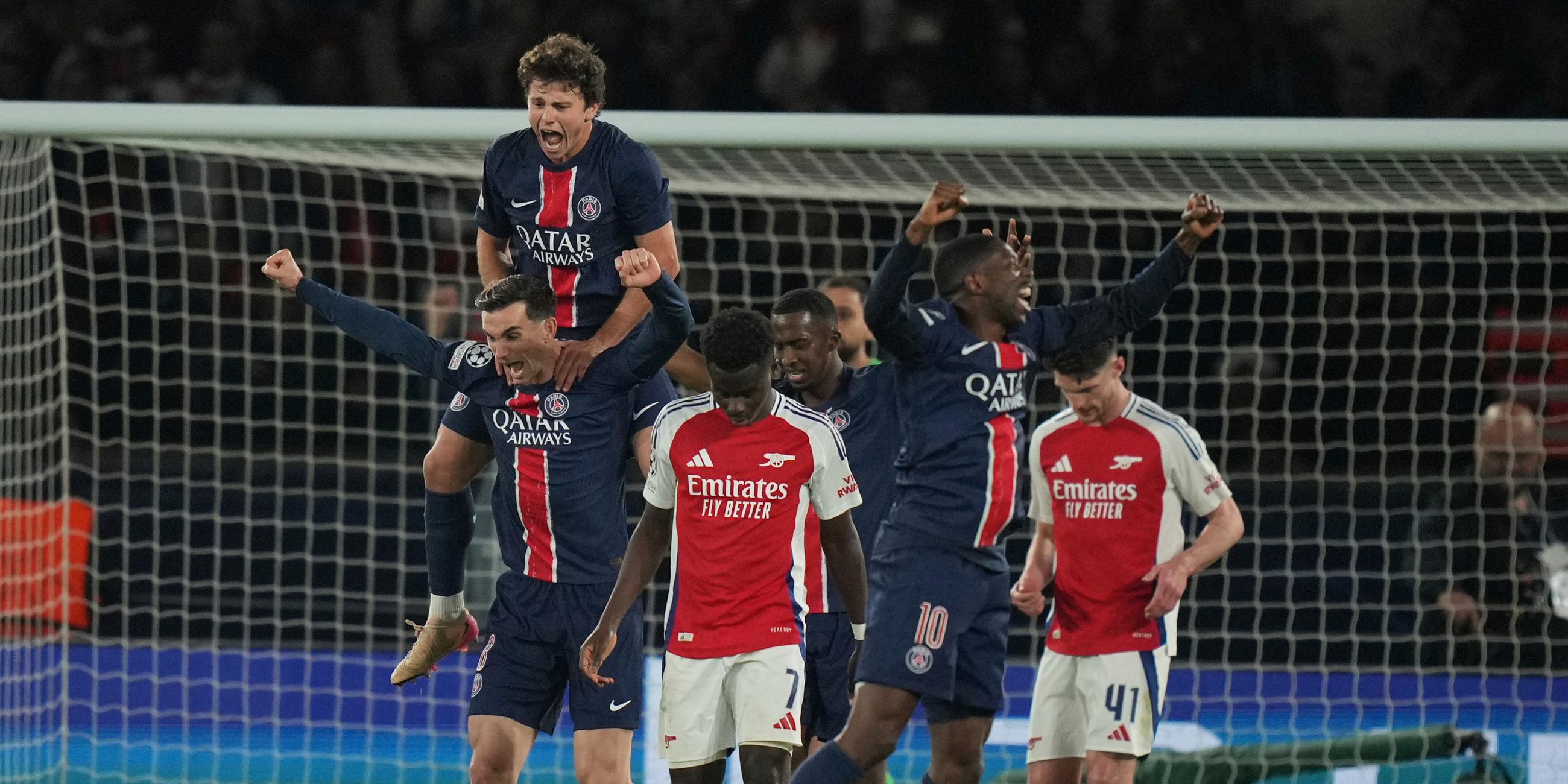 PSG-Spieler feiern nach dem Champions-League-Halbfinal-Rückspiel.