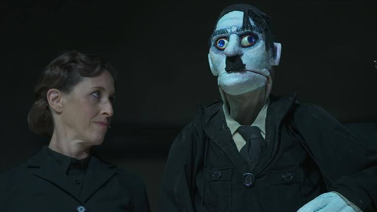 Puppenspiel im Deutschen Theater