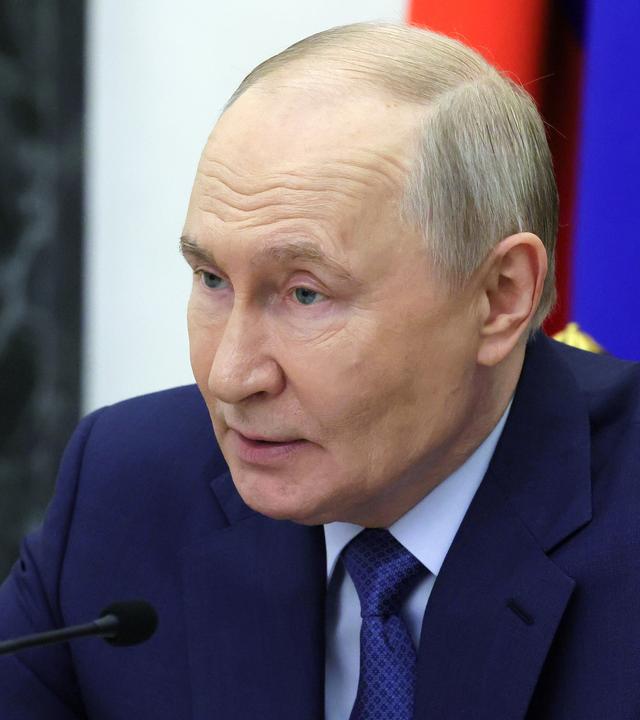 Präsident Putin in einer Wirtschaftskonferenz im Kreml in Moskau am Freitag