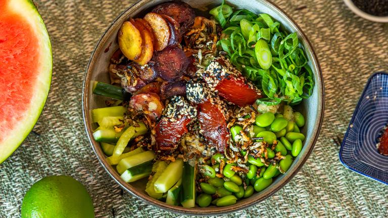 Quinoa-Bowl mit gebackener Melone