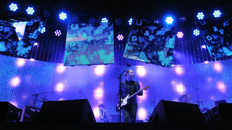Der Sänger Thom Yorke der englischen Band Radiohead tritt mit seiner Gruppe am 29.09.2012 in Berlin auf der Freilichtbühne in der Wuhlheide auf